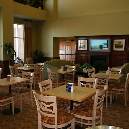 Hampton Inn & Suites Gainesville Restaurang bild