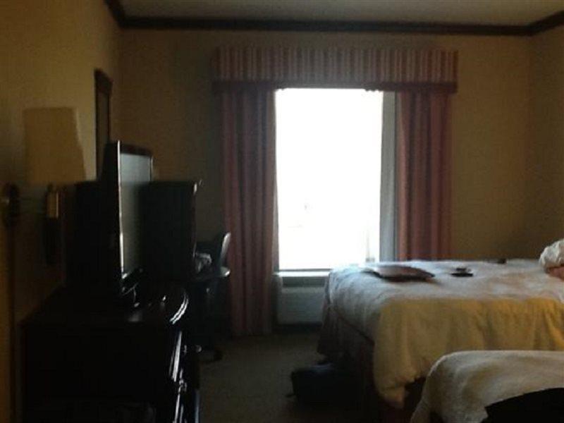 Hampton Inn & Suites Gainesville Exteriör bild