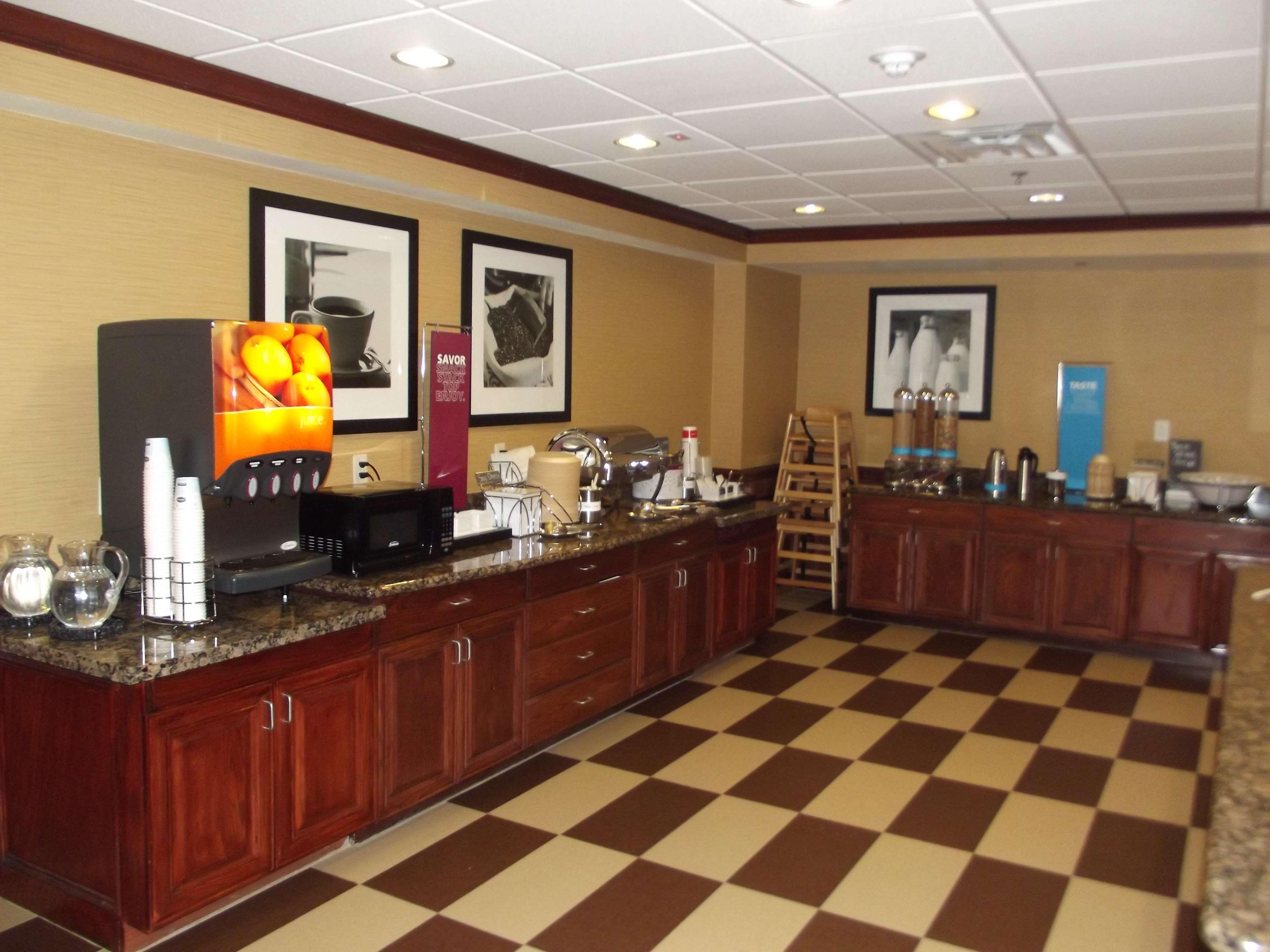Hampton Inn & Suites Gainesville Exteriör bild