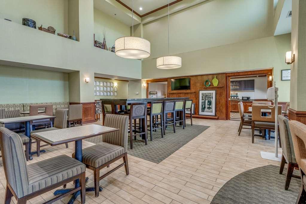 Hampton Inn & Suites Gainesville Restaurang bild