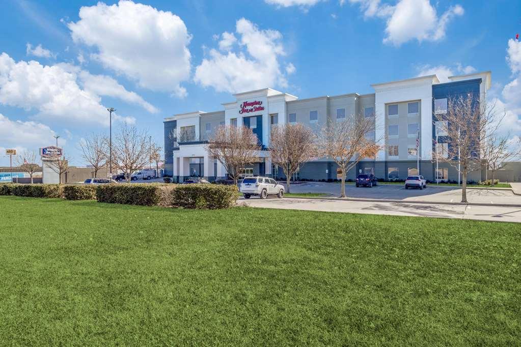 Hampton Inn & Suites Gainesville Exteriör bild